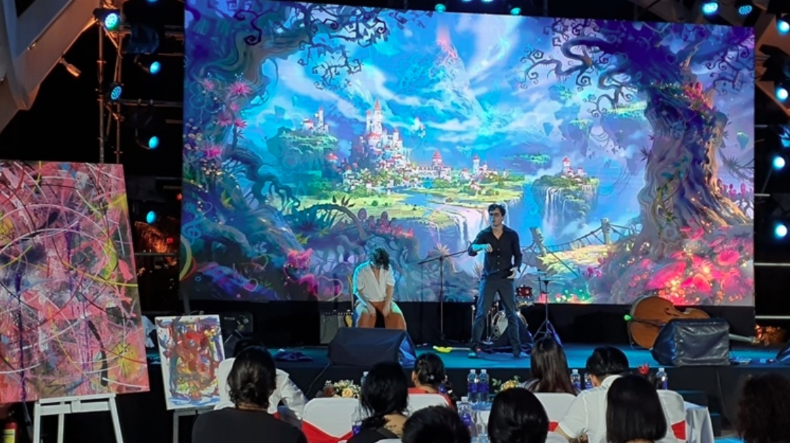 Da Nang festival for foreigners brings memorable moments for visitors